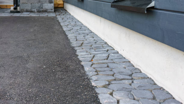 Best Interlocking Driveway Pavers  in Bastrop, TX